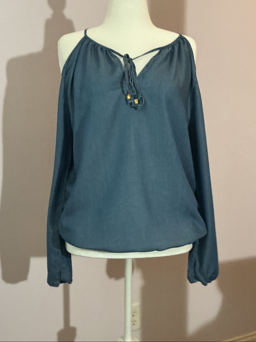 MICHAEL Michael Kors Slate Blue Cold-Shoulder Tie-Neck Blouse